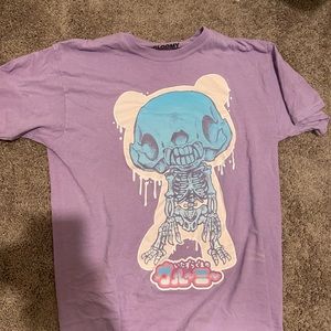 S purple graphic tee